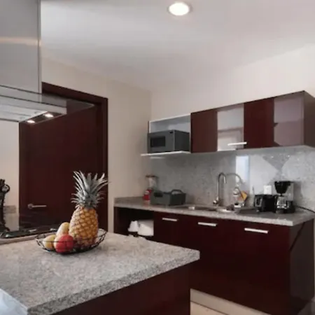 New Polanco/ Excellent Location!! 5 Guests Apartment